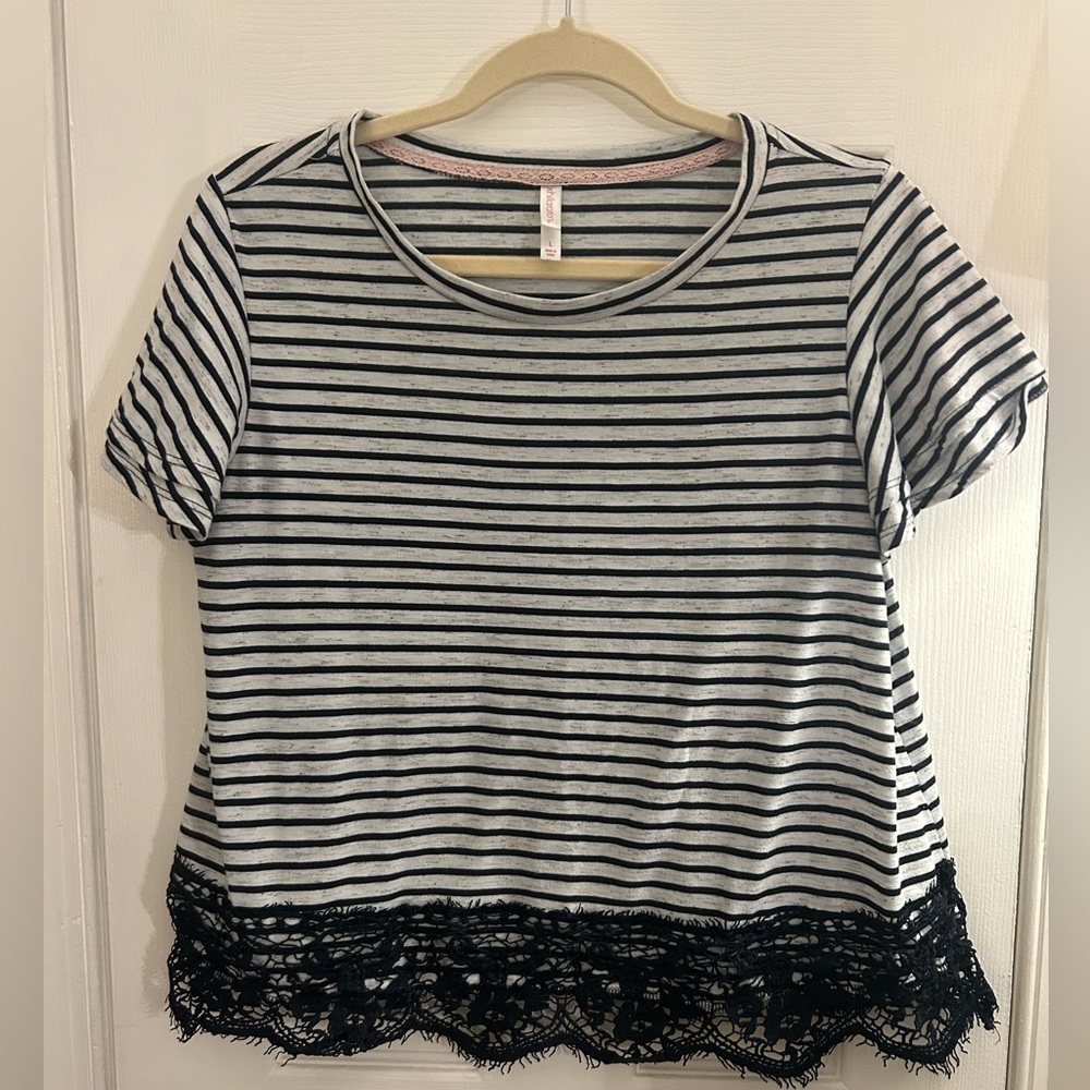 Womens Xhilaration Navy and Heathered Cream with lace top.